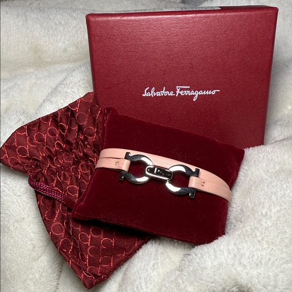 Salvatore Ferragamo Blush Leather Bracelet with Silver Accents - Picture 2 of 6